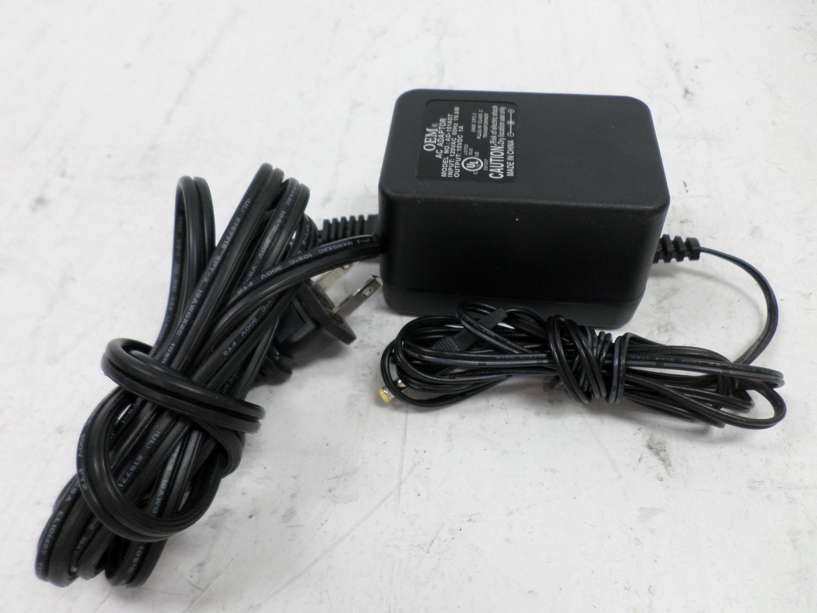 Brand new OEM 15VDC 1A AD-151ADT AC Adapter Brand new OEM 15VDC 1A AD-151ADT AC Adapter